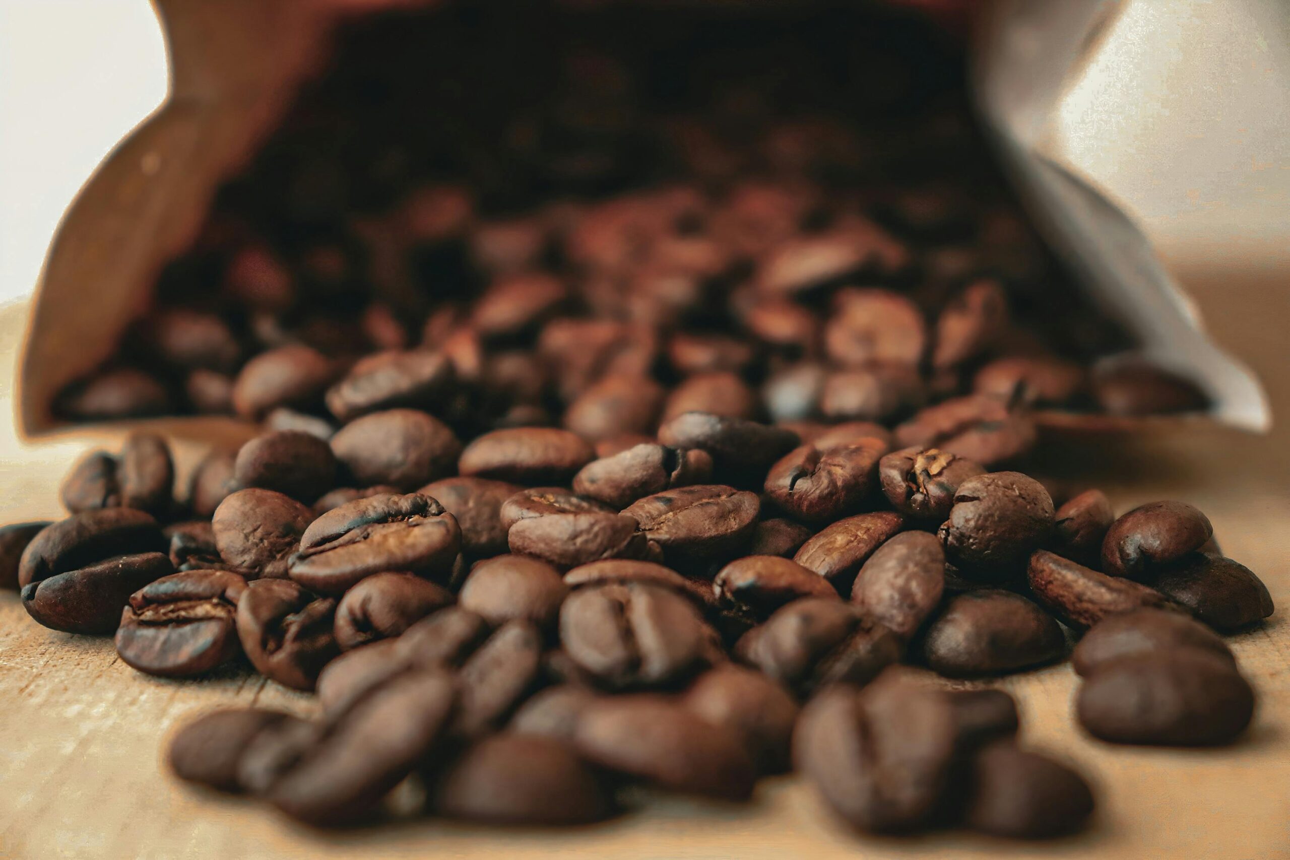 Chicchi di caffè in grani: la soluzione migliore per risparmiare rispetto alle capsule